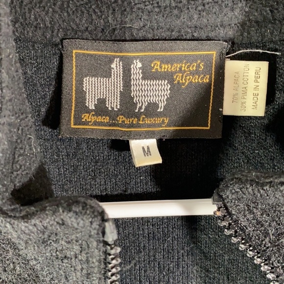 America’s Alpaca Black Sweater Vest Size Medium - Picture 2 of 4